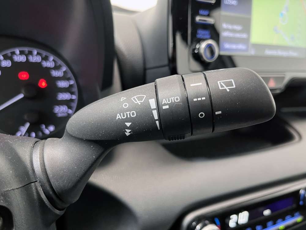 TOYOTA 
