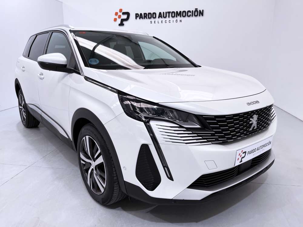 PEUGEOT 