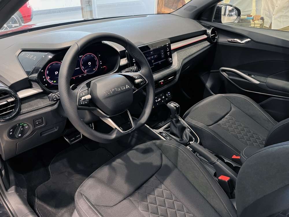 SKODA 