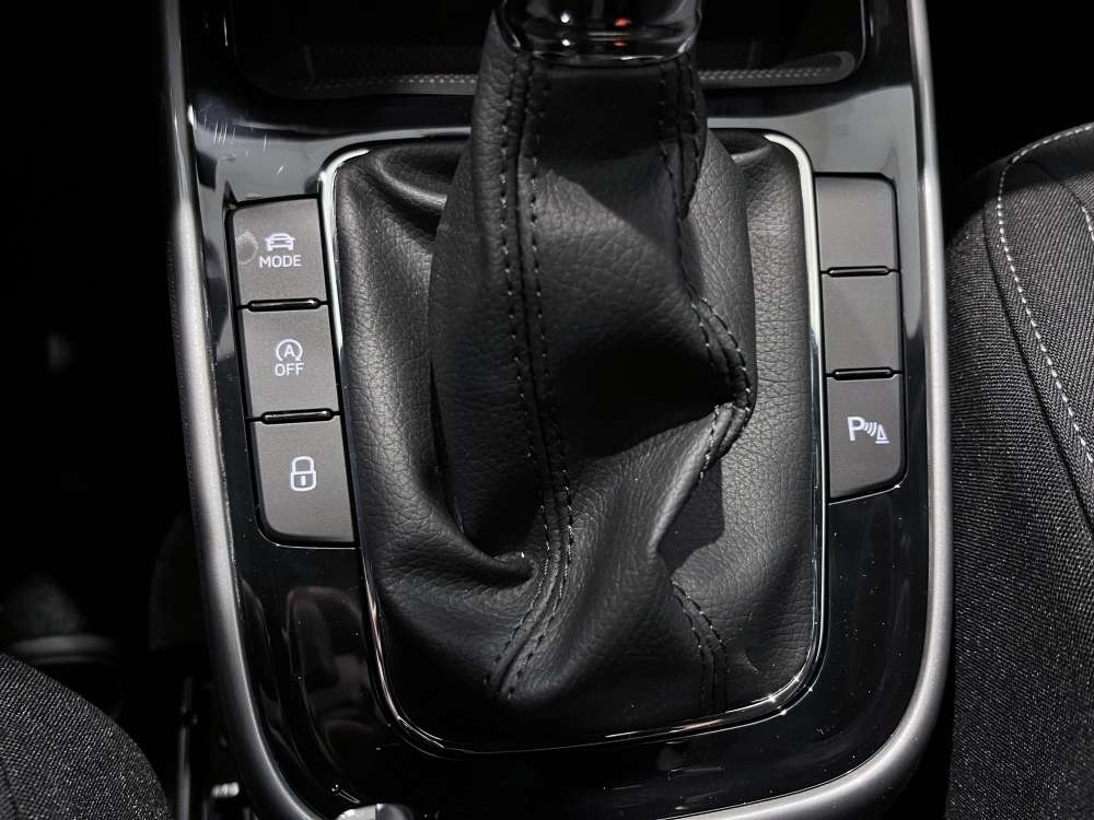 SKODA 