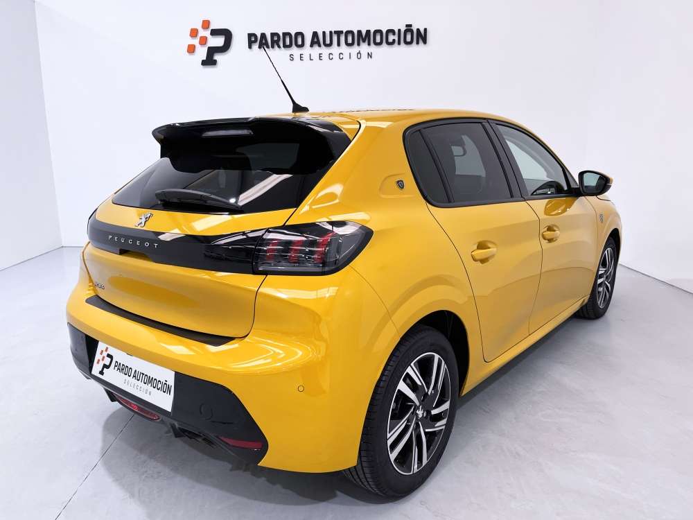 PEUGEOT 