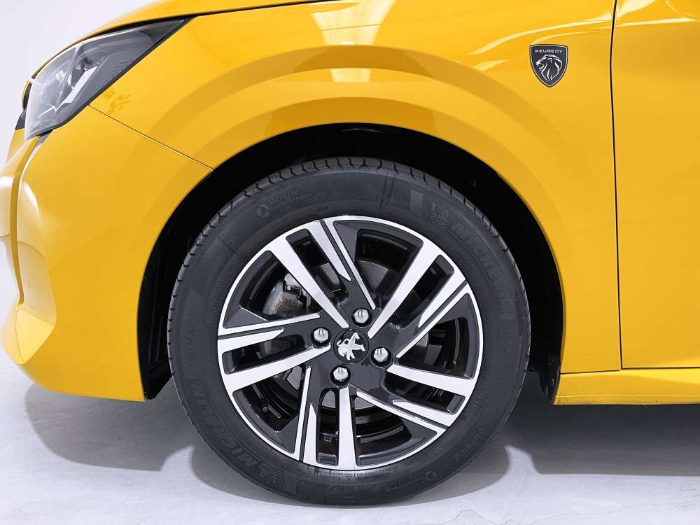 PEUGEOT 