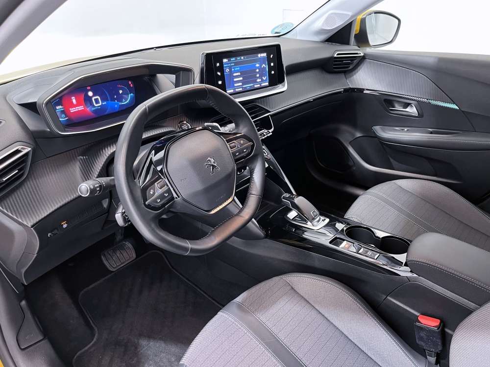 PEUGEOT 