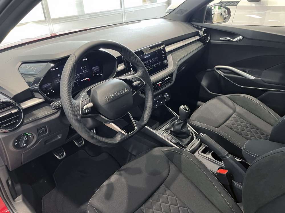 SKODA 