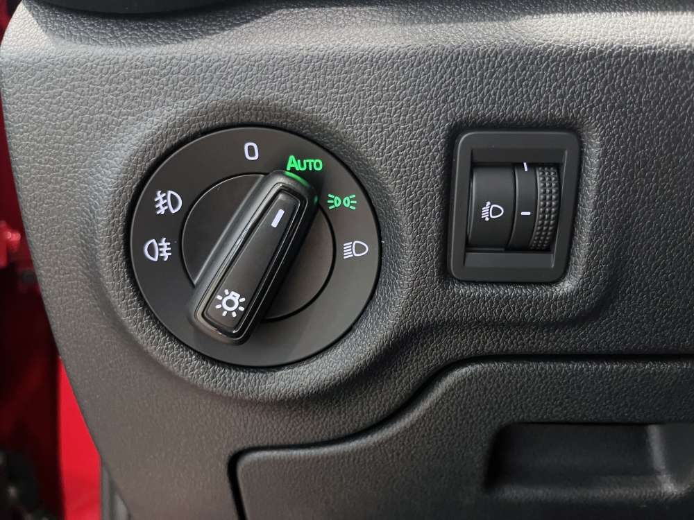 SKODA 