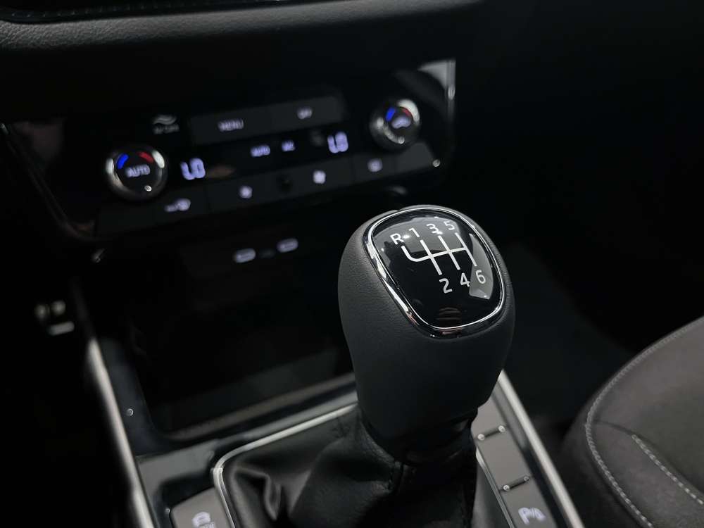 SKODA 