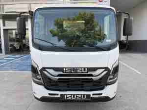 ISUZU 