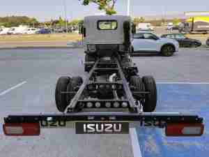 ISUZU 