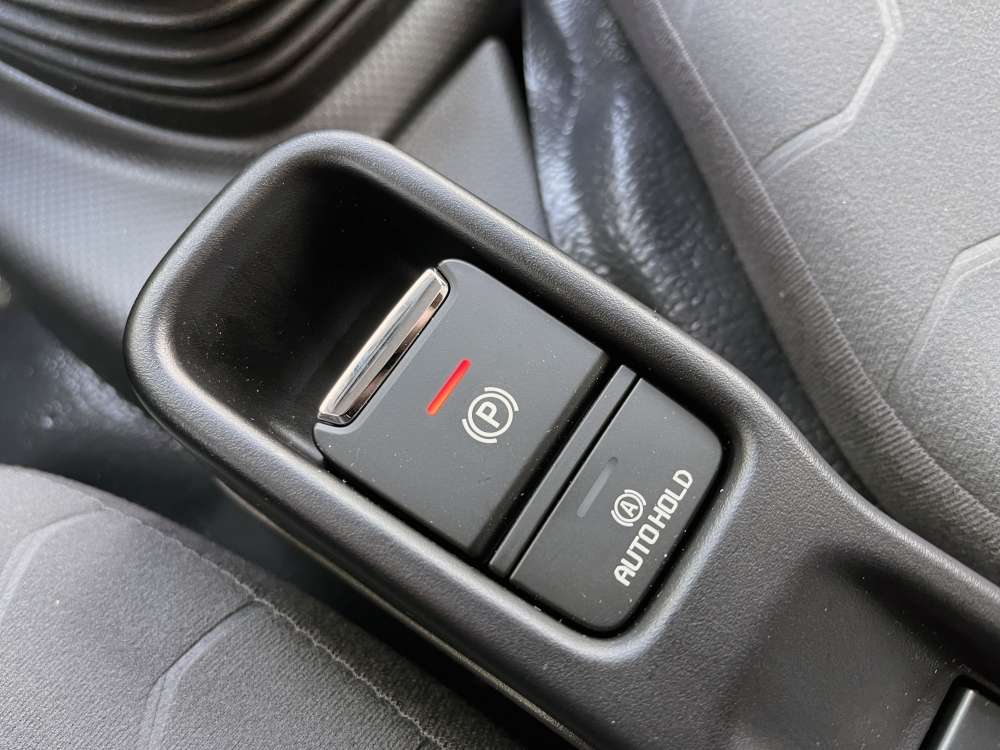 ISUZU 