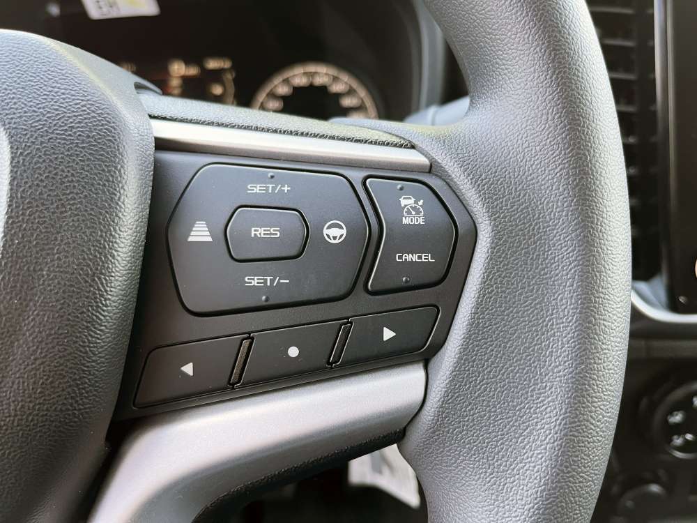 ISUZU 