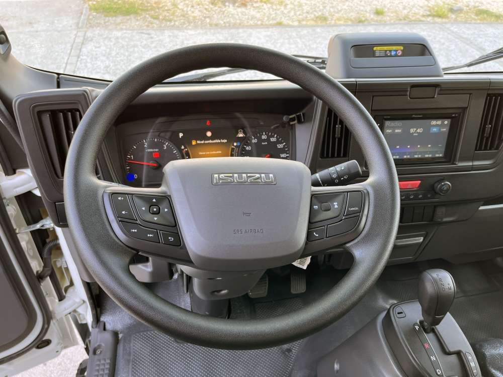 ISUZU 