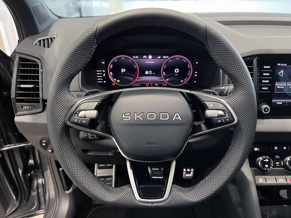 SKODA 