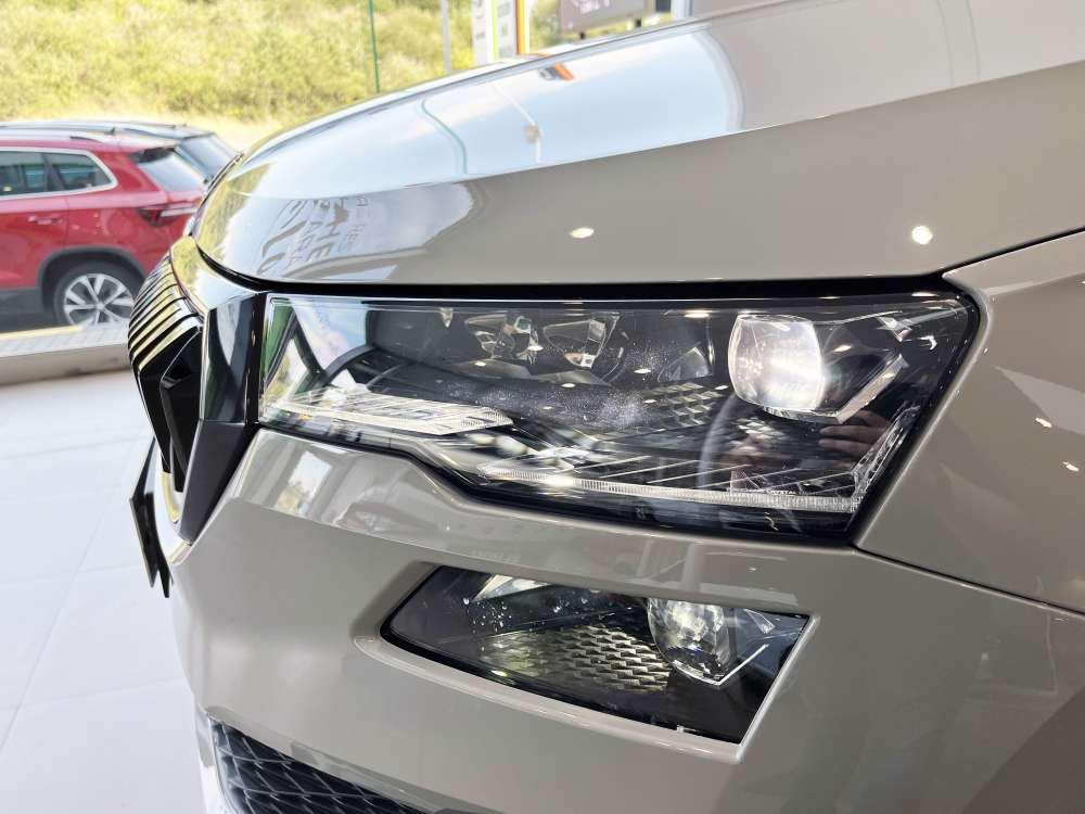 SKODA 