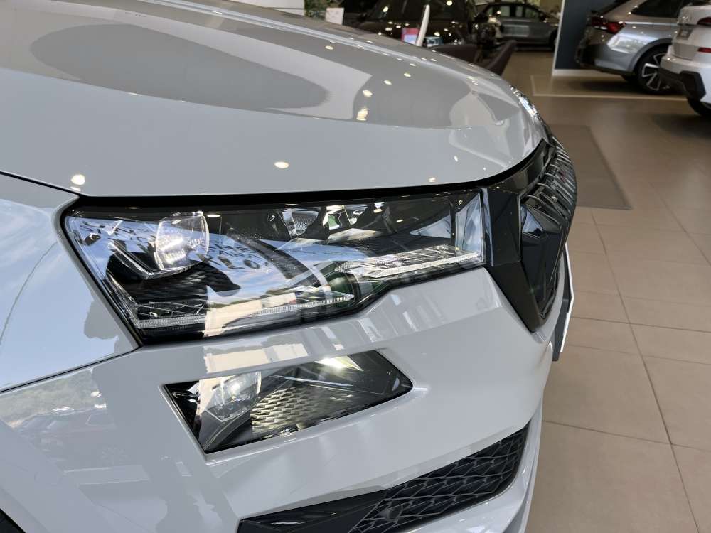 SKODA 