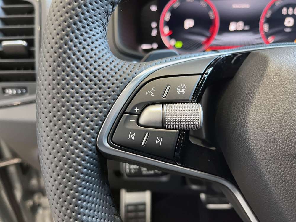 SKODA 