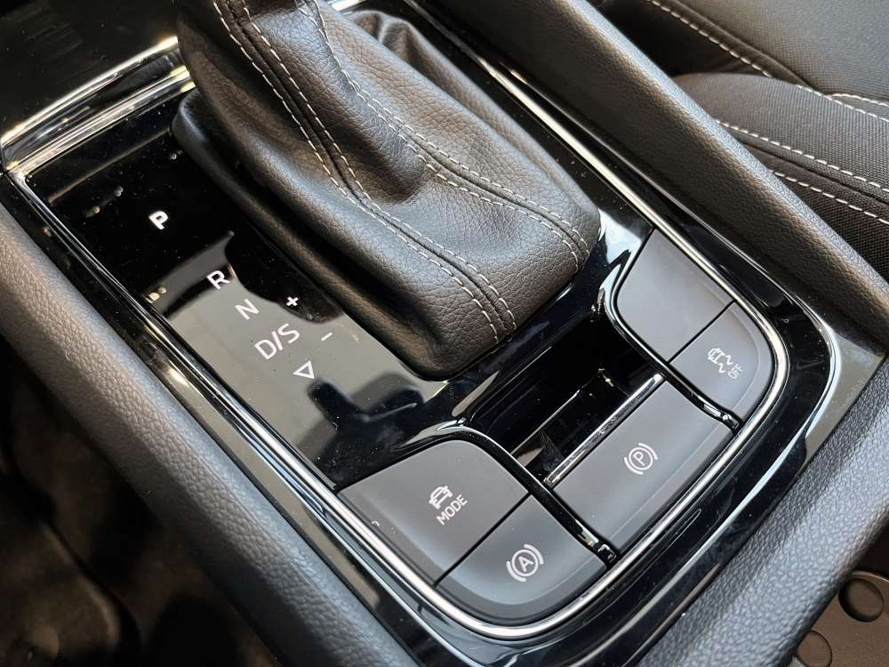SKODA 