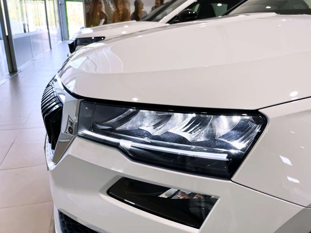 SKODA 