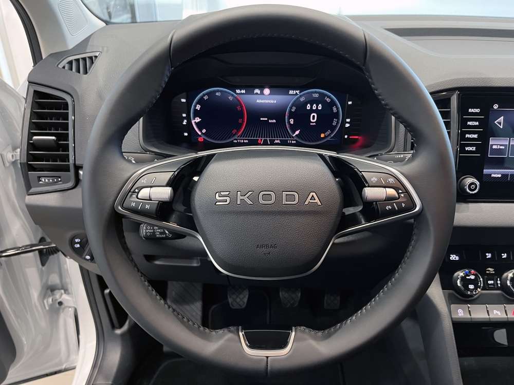 SKODA 