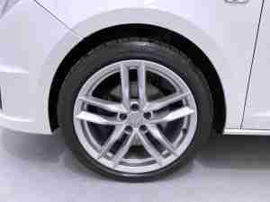 SEAT 