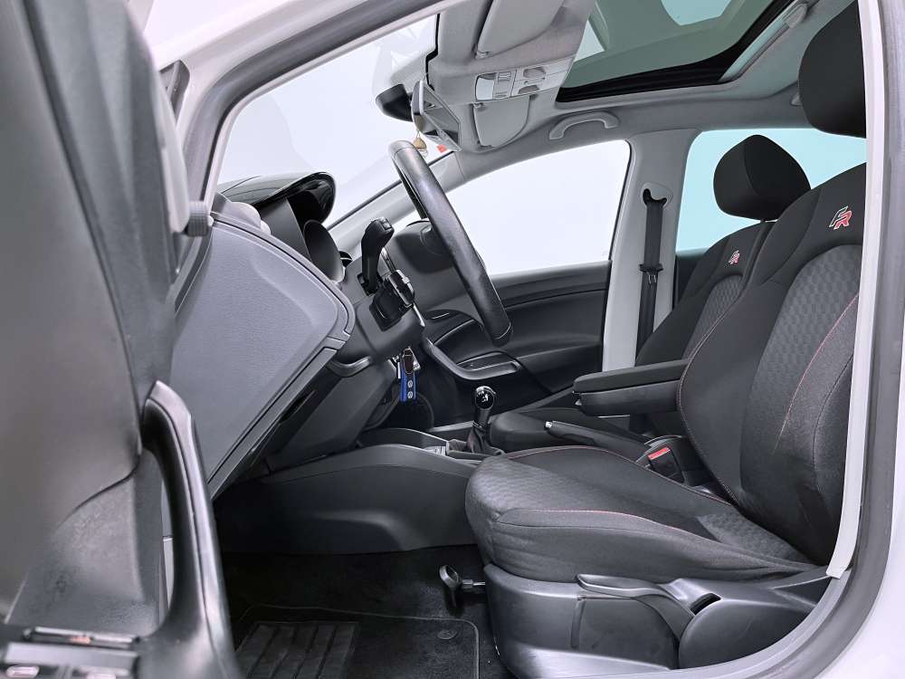 SEAT 