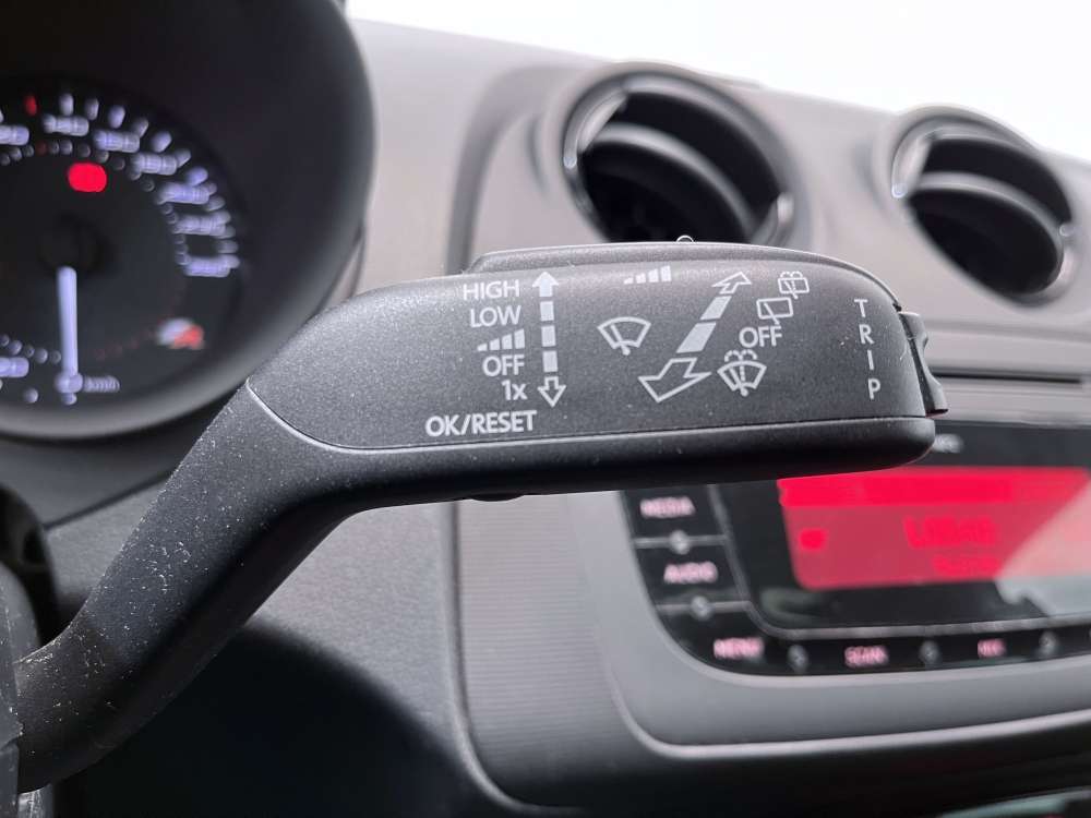 SEAT 