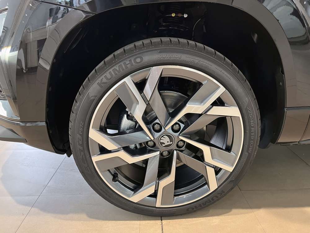 SKODA 