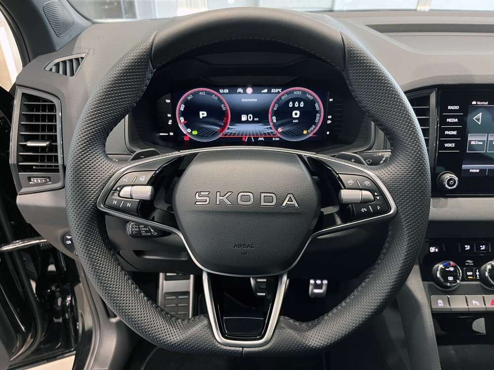 SKODA 