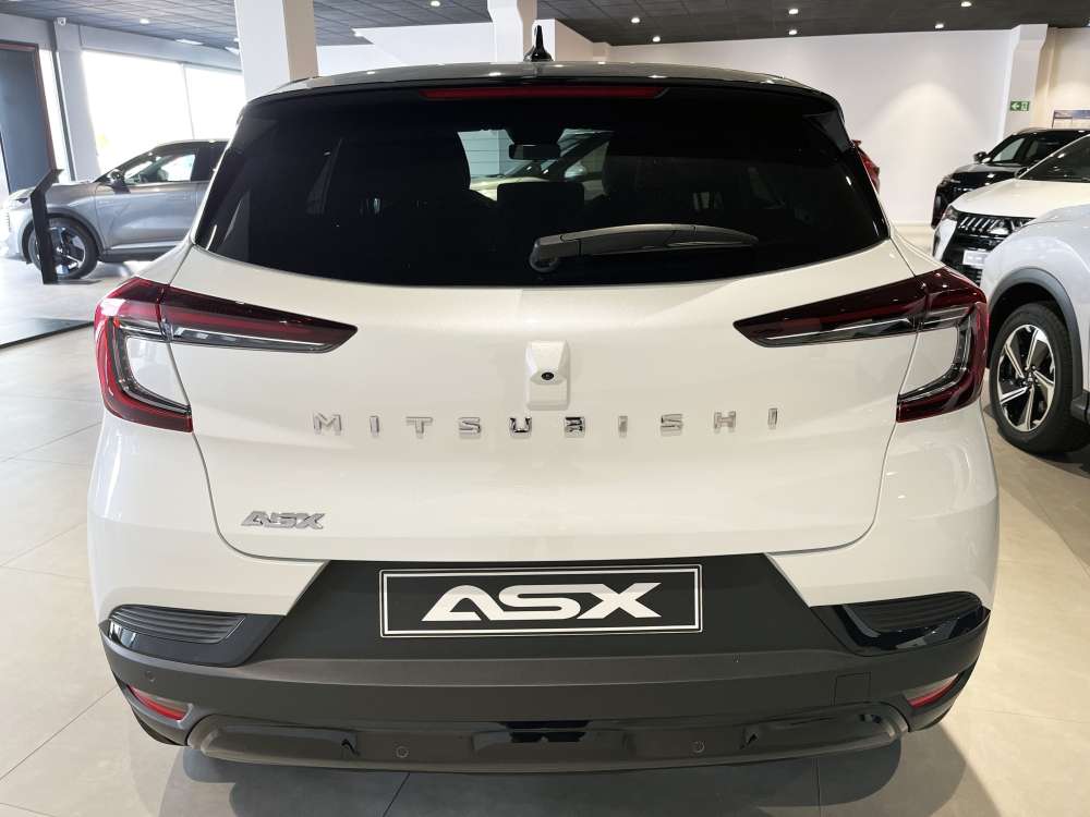 MITSUBISHI 