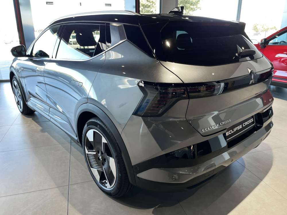 MITSUBISHI 
