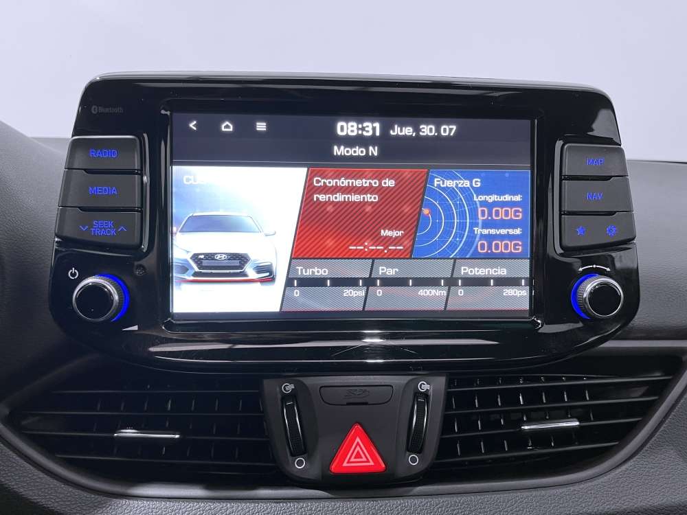 HYUNDAI 