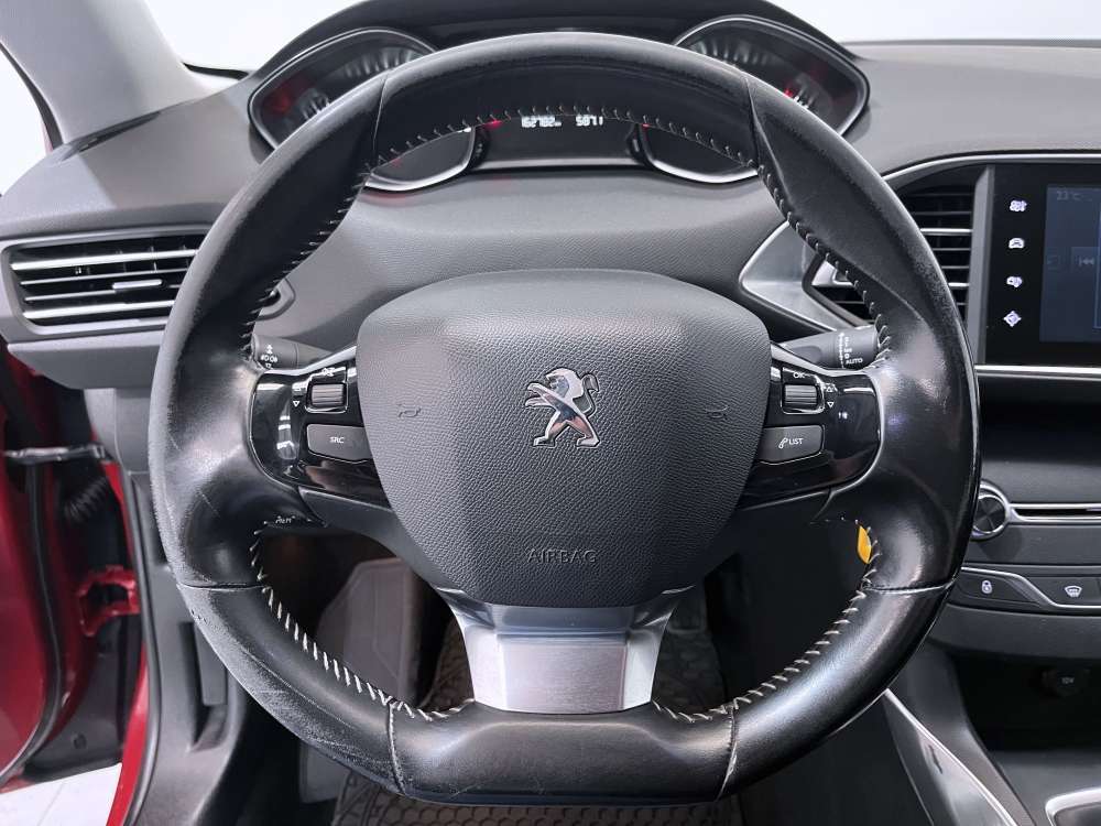 PEUGEOT 