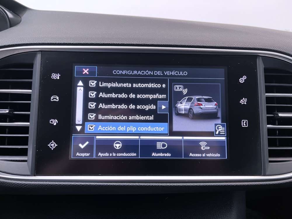 PEUGEOT 