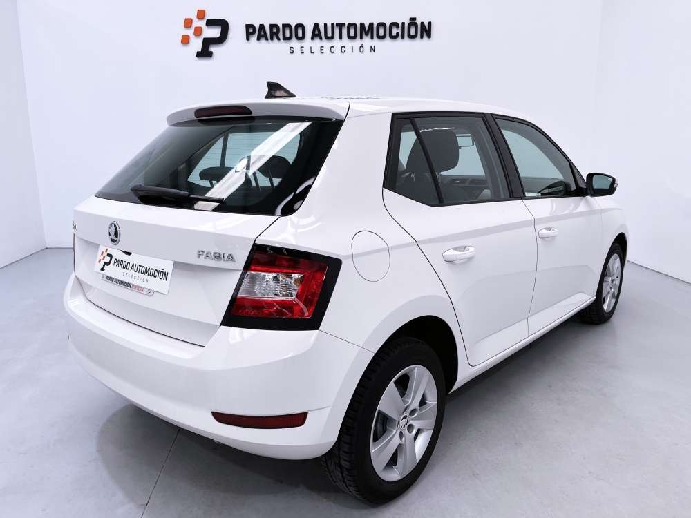 SKODA 