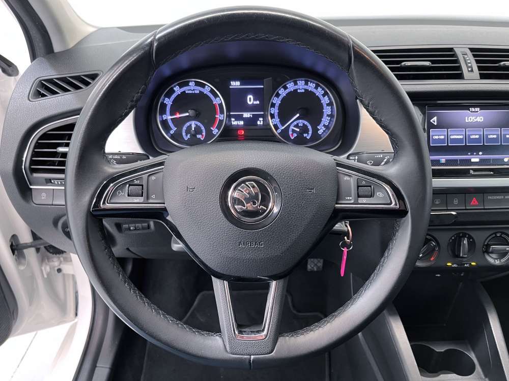 SKODA 