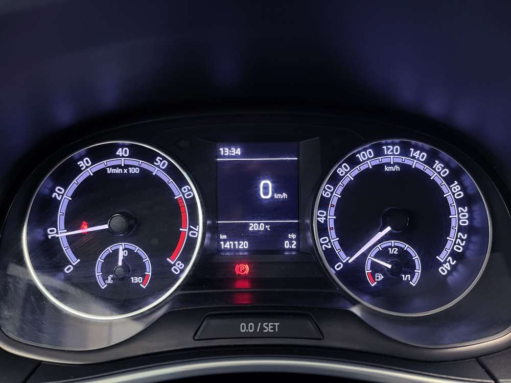 SKODA 