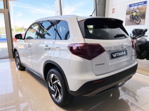 SUZUKI 