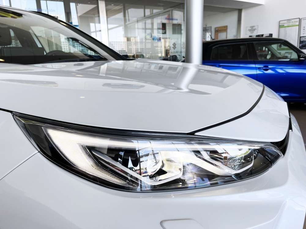 SUZUKI 