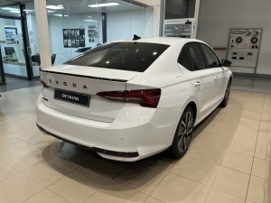 SKODA 