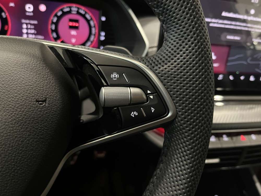 SKODA 
