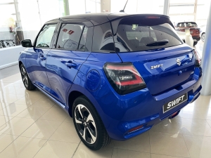 SUZUKI 