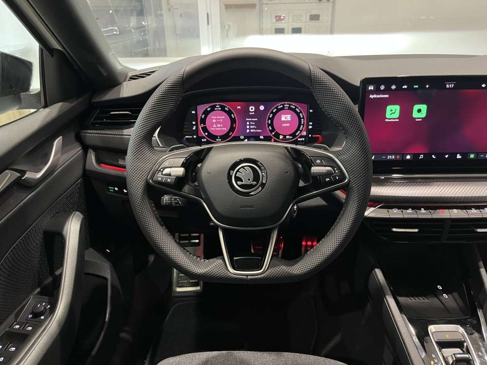 SKODA 