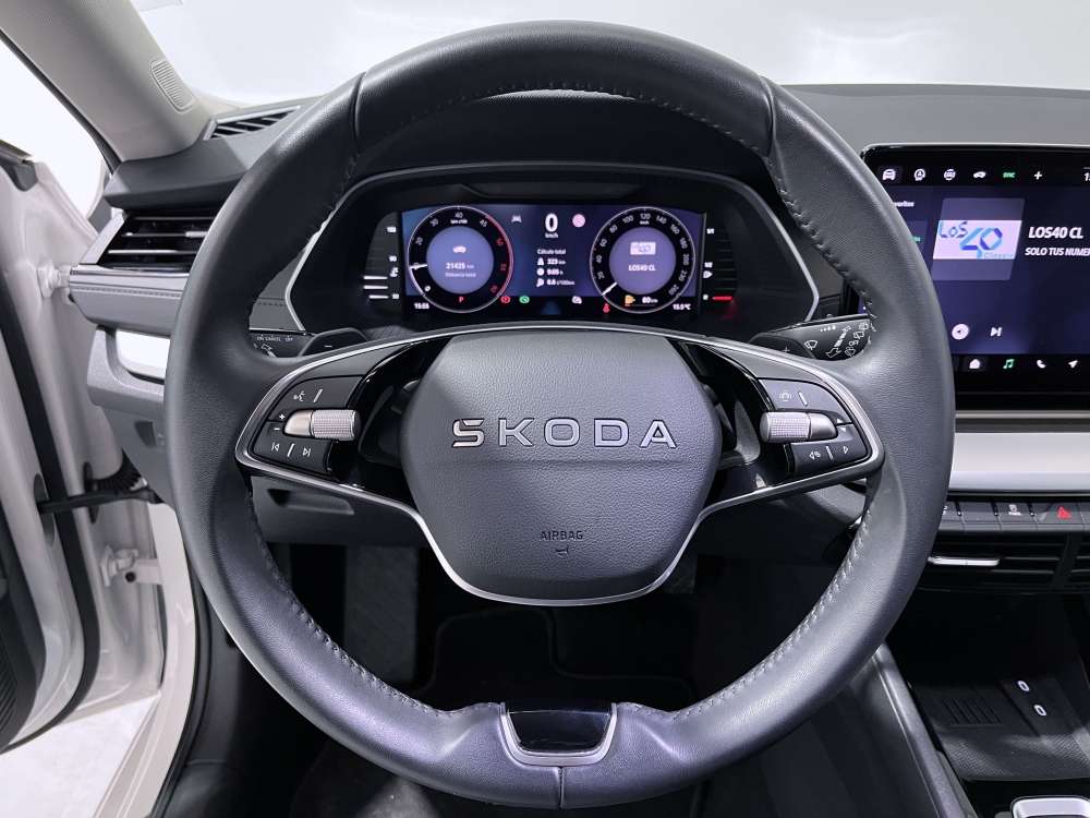 SKODA 