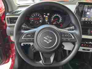 SUZUKI 