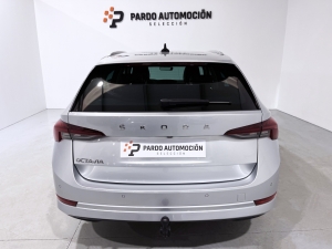 SKODA 