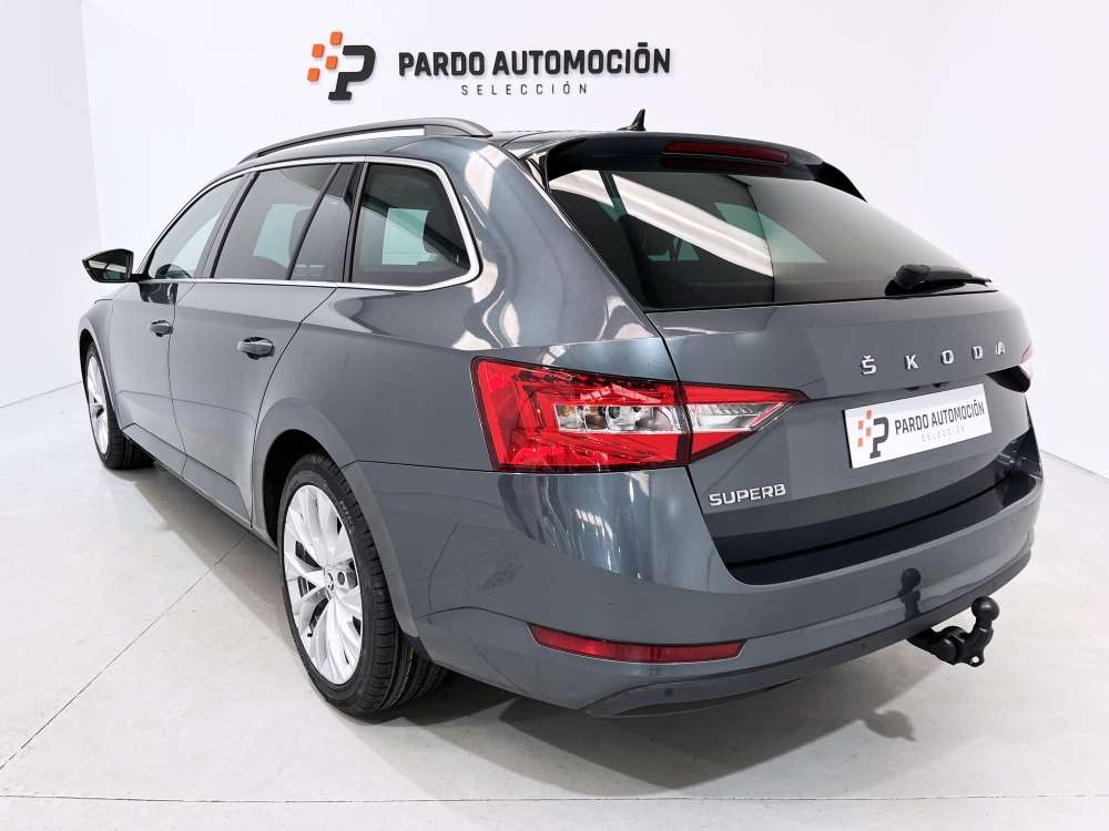 SKODA 