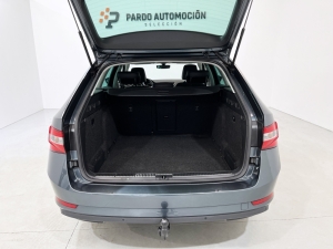 SKODA 