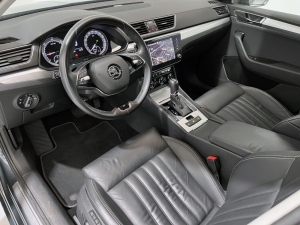 SKODA 
