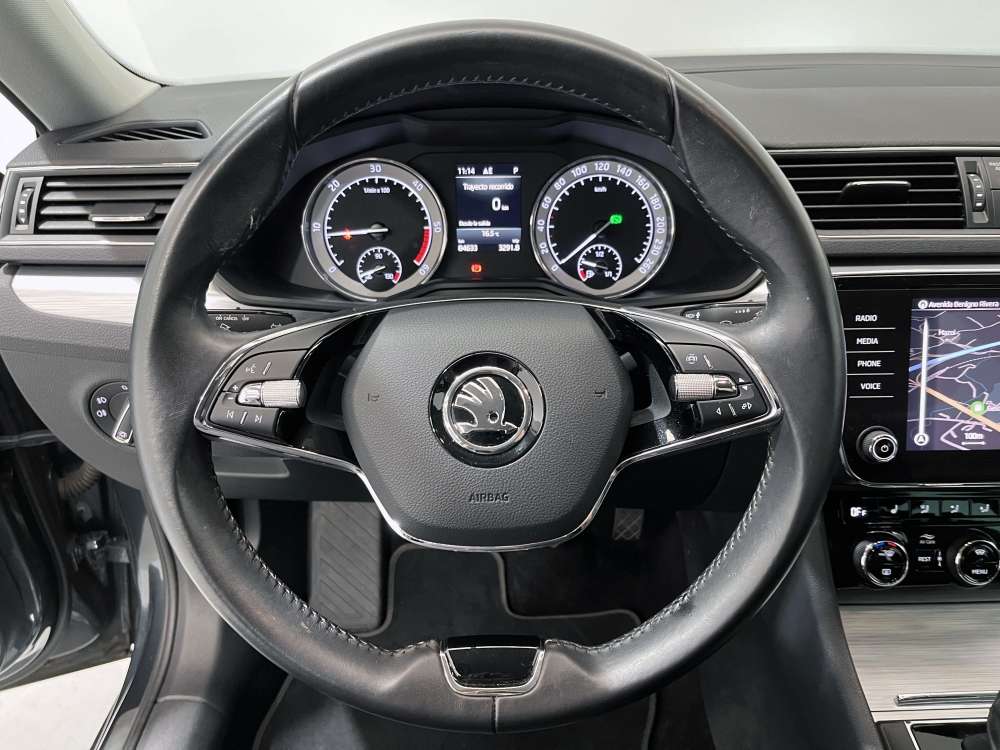 SKODA 