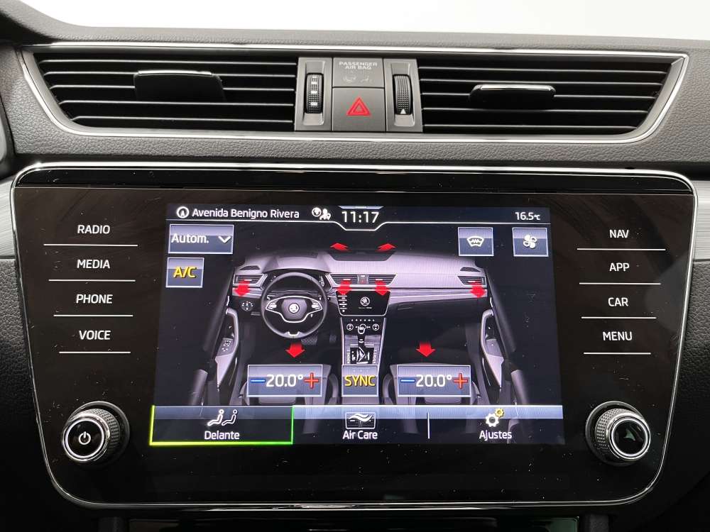 SKODA 