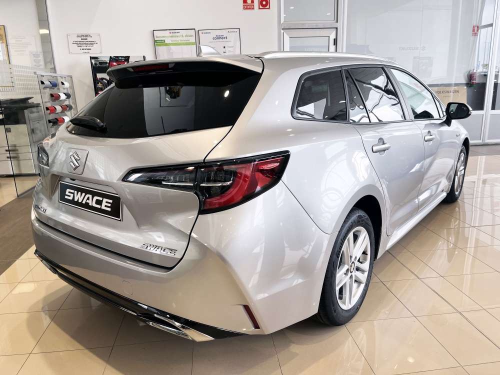 SUZUKI 